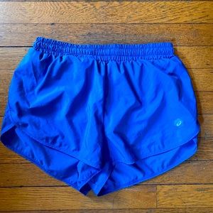 ASICS running shorts size medium in blue